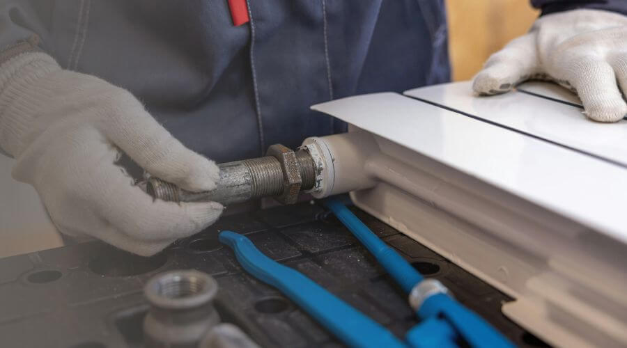 Professional water heater repair services in Ebro, FL